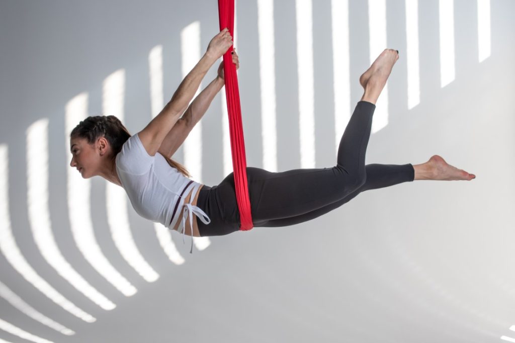 Aerial Yoga -Εναέρια Γιόγκα